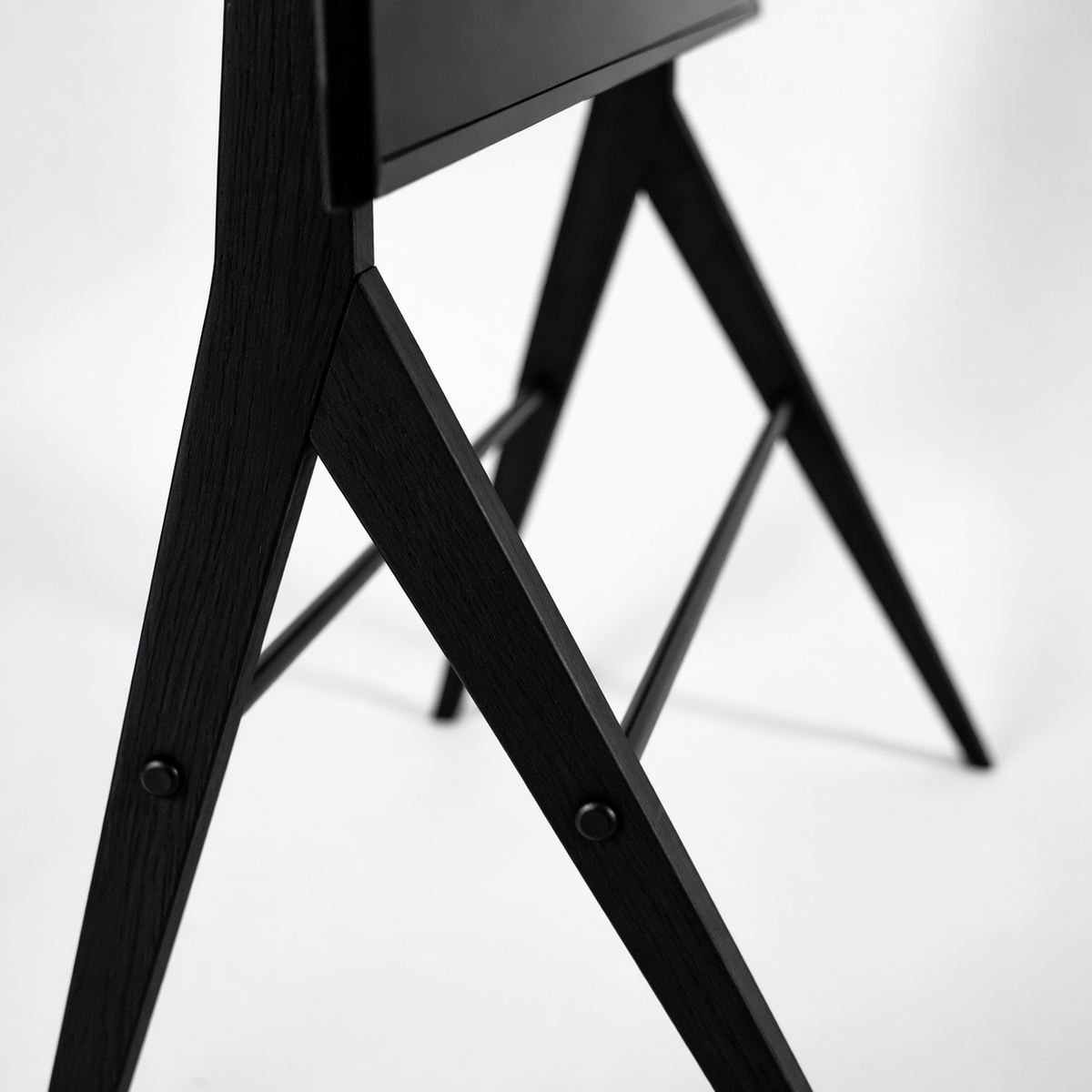 kaya-tv-stander-sort-side.jpg