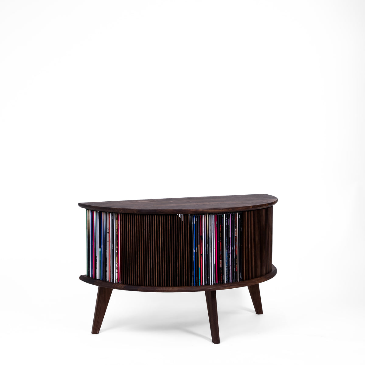 Vinyl storage in Walnut – Display LUNA